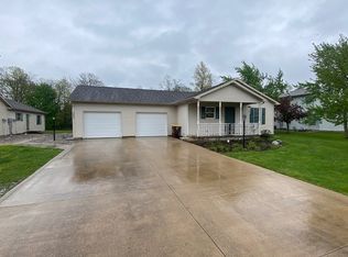 1521 S Jackson Ave, Defiance, OH 43512