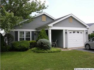 37 Twyford Ln, Manchester Township, NJ 08759