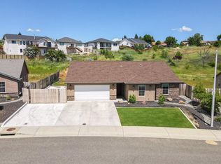 3542 Americana Way, Redding, CA 96003
