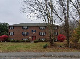 164 Main St #2, Upton, MA 01568