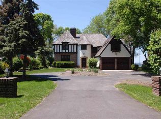 45 Cambridge Rd, Madison, WI 53704