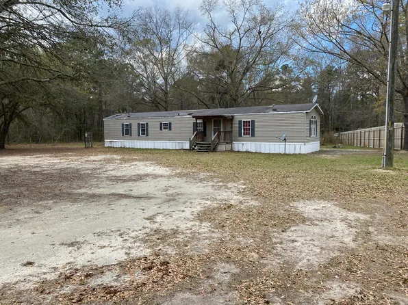 331 Tannenbaum Rd, Ravenel, SC 29470