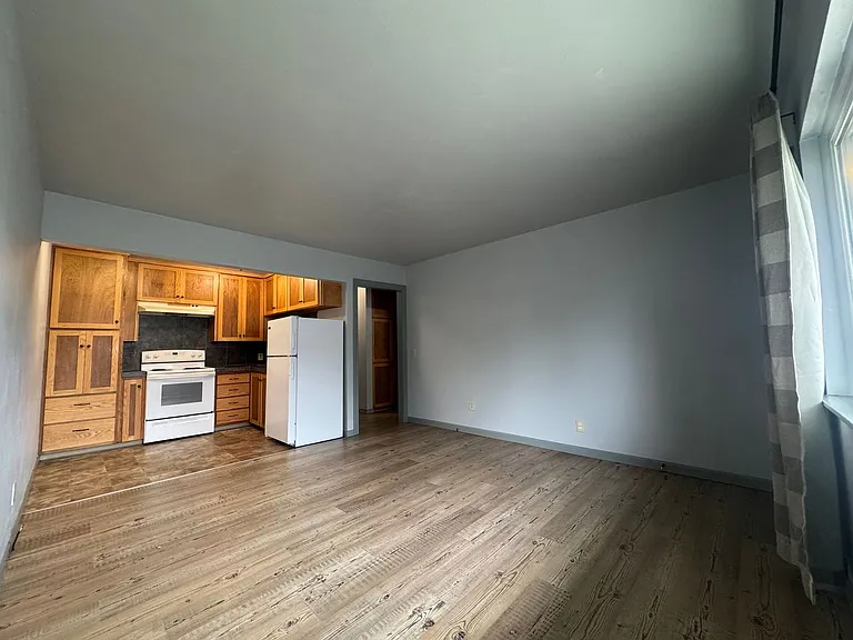 2304 Union ST — Photo 12