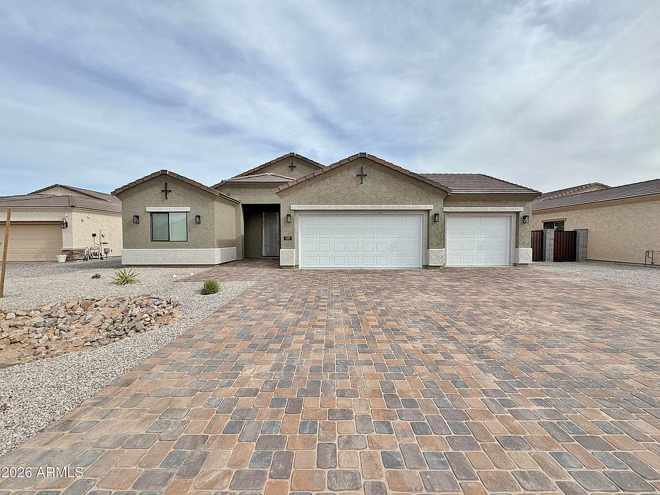 1st image of 1580 N HIMOSA Drive