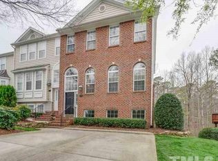 6735 Middleboro Dr, Raleigh, NC 27612