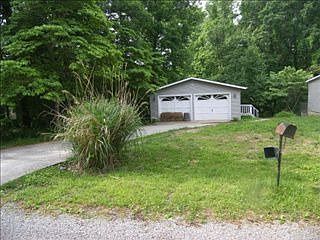 2nd image of 15 Royal Cir