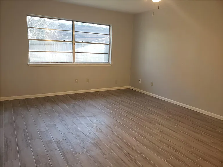 8527 Quail Hills Dr — Photo 11