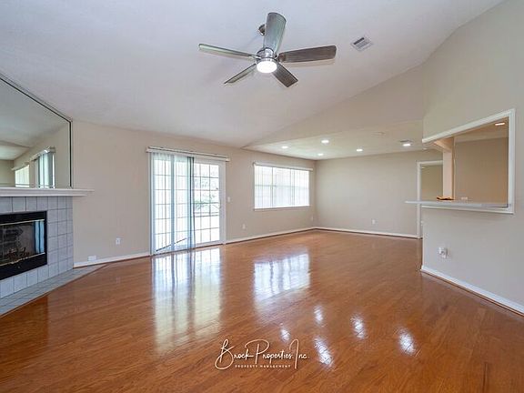 5th image of 3005 Southsky Ln