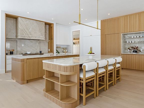 3rd image of 28 Dorothy Rd