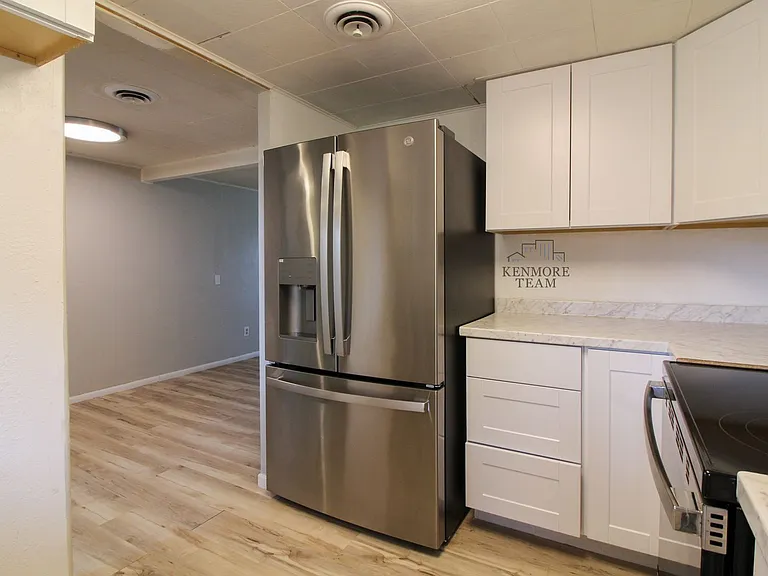 1021 Sanford Ave — Photo 4