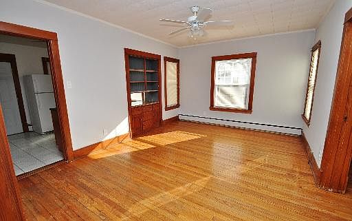 3rd image of 17119 S Oak Park Ave