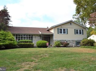 780 Cedar Glen Rd, Elkins Park, PA 19027
