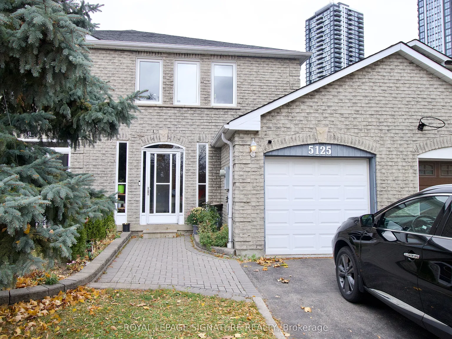 4 bed, $3,400 — Photo 1