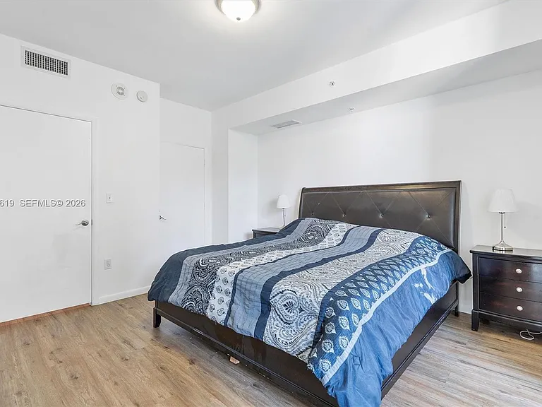 244 Biscayne Blvd #1906 — Photo 20