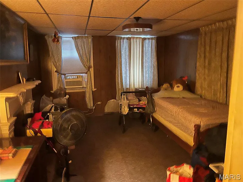 Thumbnail 10