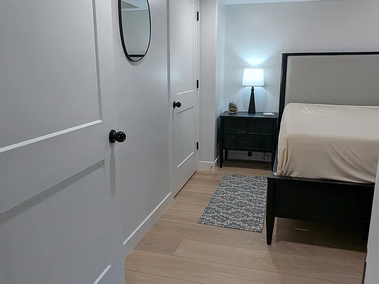 W 1820 S — Photo 19