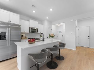 1520 Trellis Ln, West Saint Paul, MN 55118