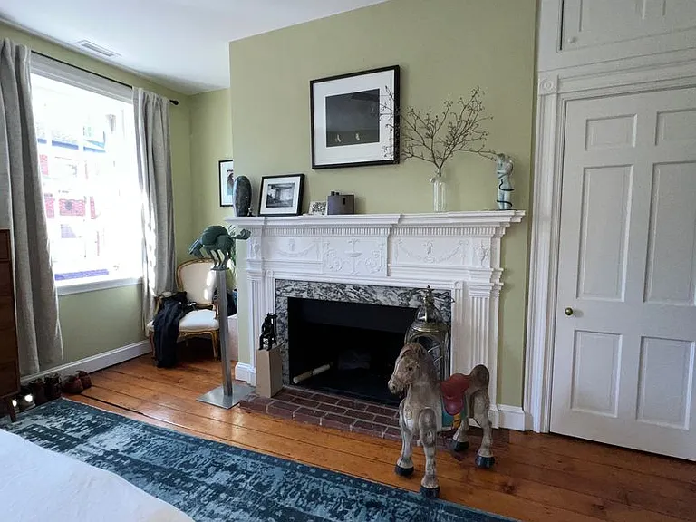 239 Delancey House — Photo 12
