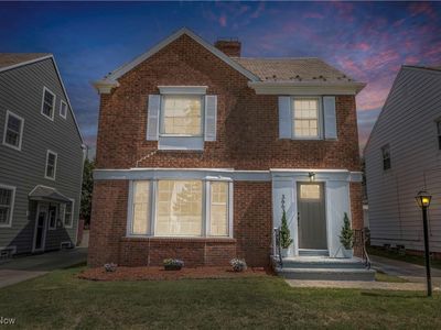 3663 Strathavon Rd, Shaker Heights, OH, 44120