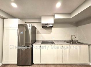 11127 130th St NW, Edmonton, AB T5M0Z9