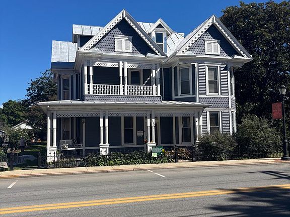 3rd image of 125 S Main St