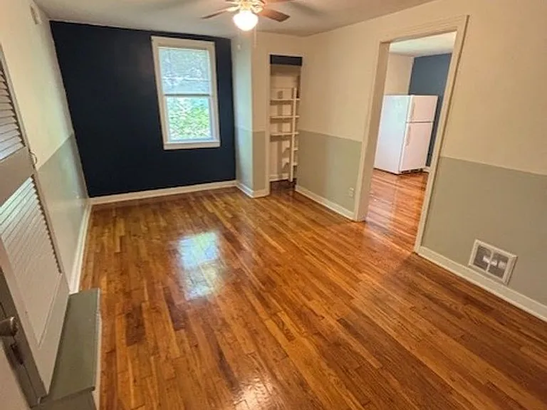 5302 Overlook Glen Dr #2 — Photo 4