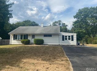 20 Kate Ter, Piscataway, NJ 08854