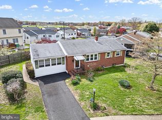 8 Manette Dr, Wilmington, DE 19804