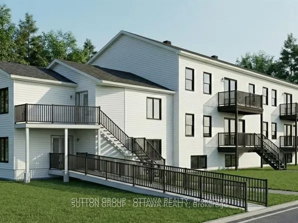 1050 Klondike Rd, Ottawa, ON K2K 1X7