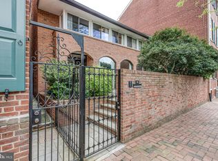 116-18 Delancey St, Philadelphia, PA 19106