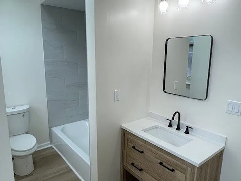 110 Hamilton St — Photo 10