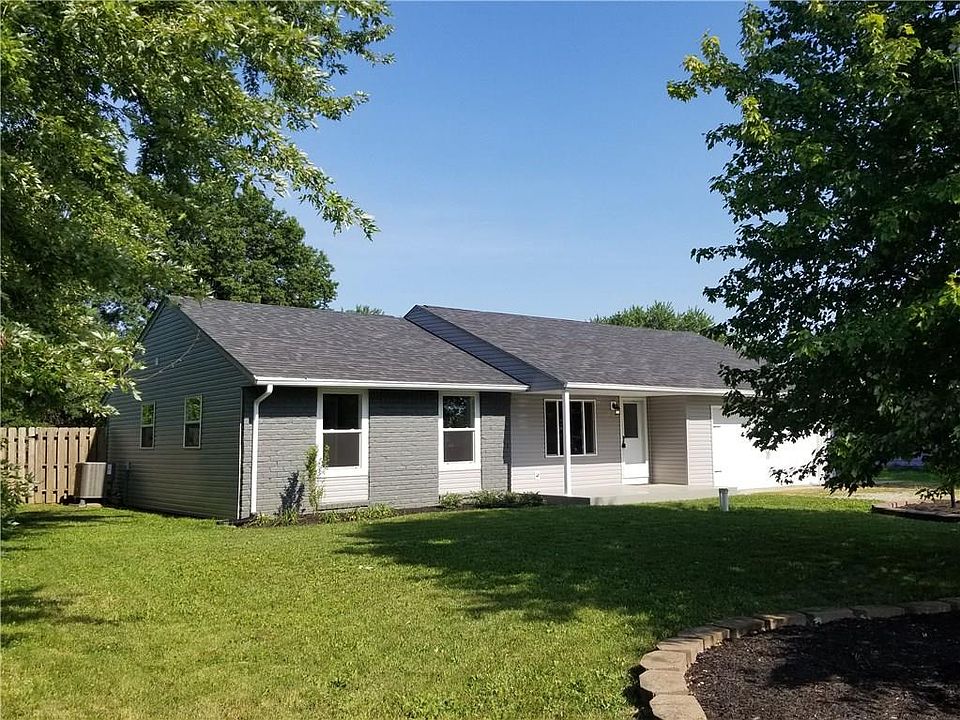 1st image of 435 W Fox Cir