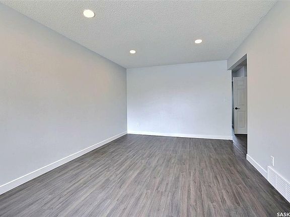 5th image of 1361 Rupert St