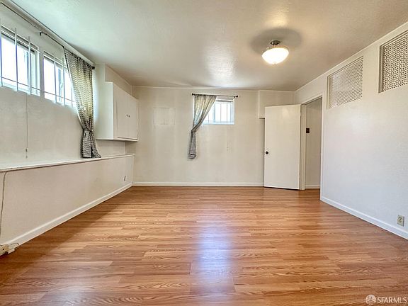 5th image of 1001 Sloat Blvd