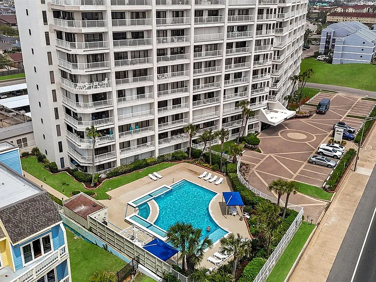 7700 Seawall Blvd #512 — Photo 7