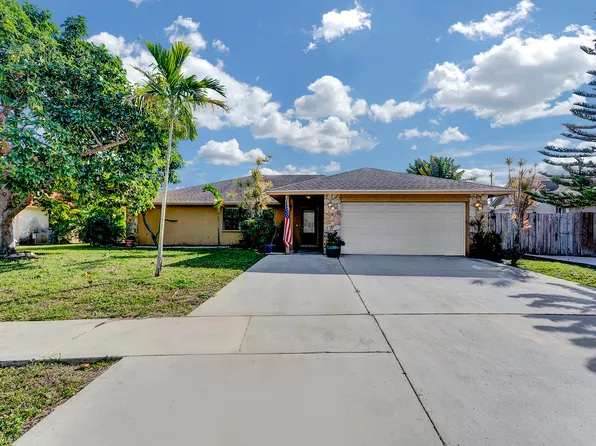 1059 Wynndale Way, Lantana, FL 33462