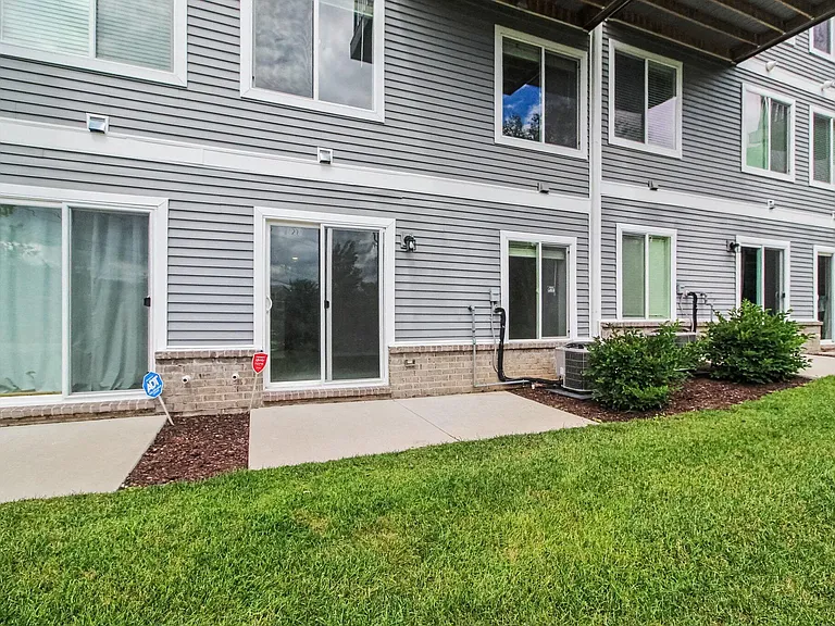 2717 Bristol Ridge Dr — Photo 26