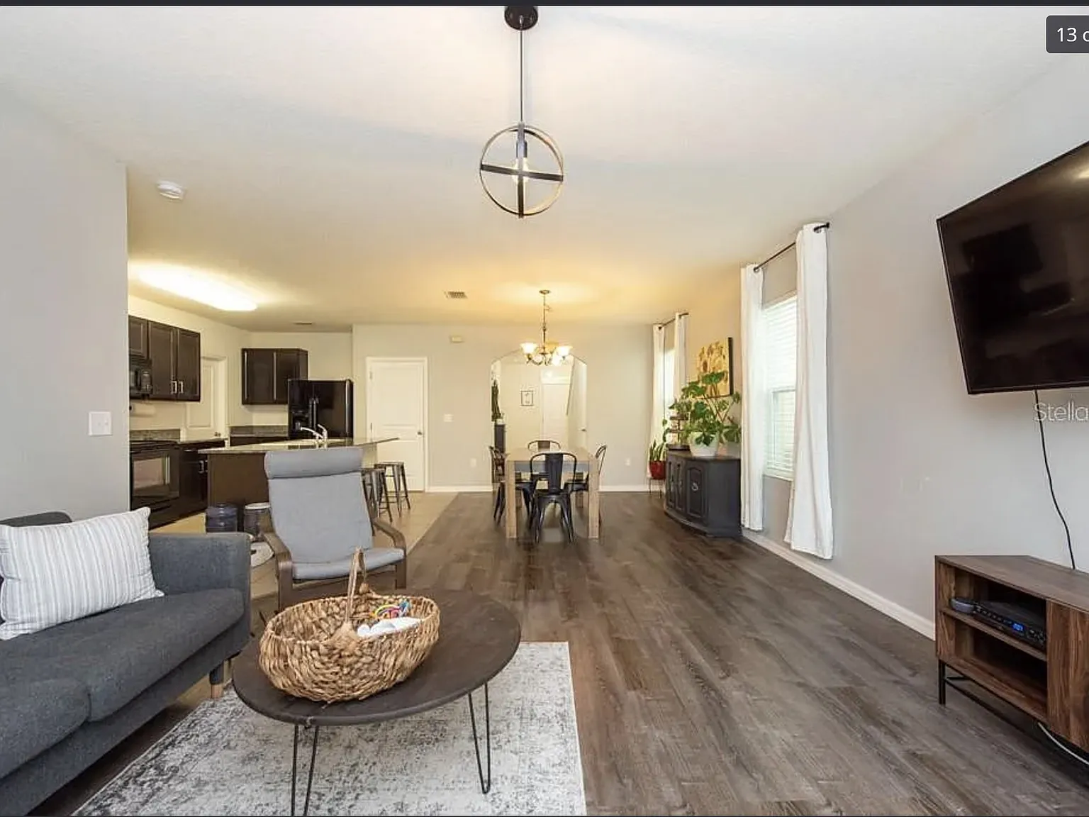 5 bed, 2446 sqft, $2,900 — Photo 3