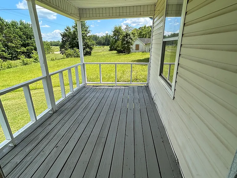 2455 Pegasus Pkwy #B — Photo 9