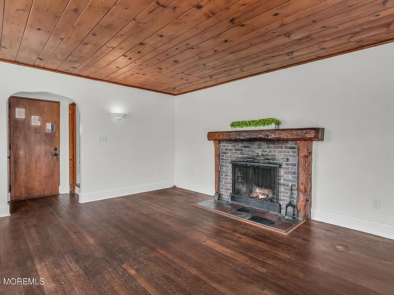 18 Maiden Ln — Photo 6