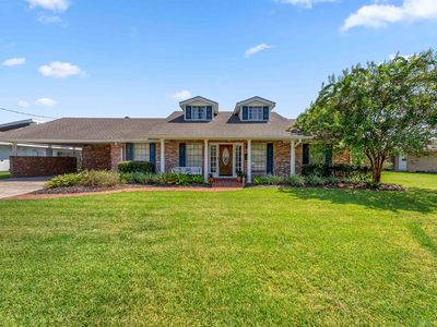 905 Henrietta Ln, Lake Charles, LA, 70605