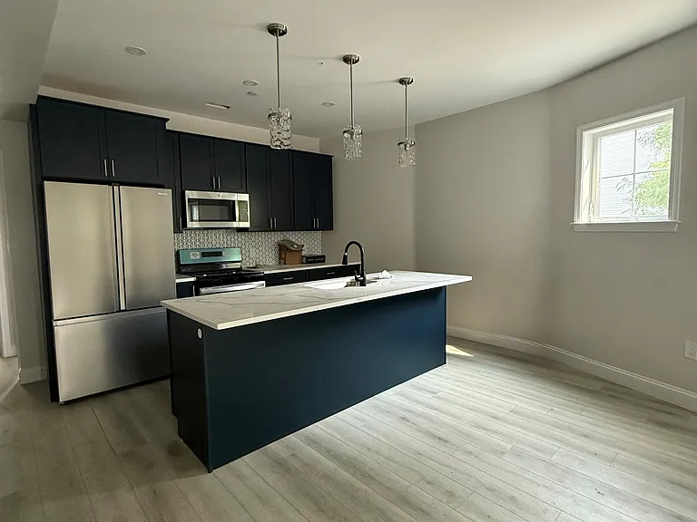 131 Boston St #1 — Photo 1