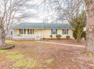 2428 Dove Ln, Chattanooga, TN 37421