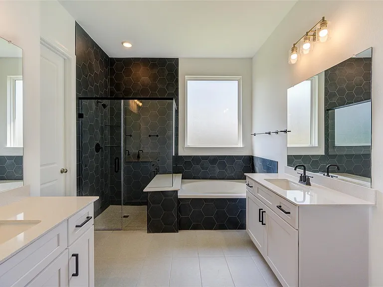 25326 Loch Doon Dr — Photo 22