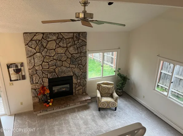 1280 Jackson Dr, Anchorage, AK 99518