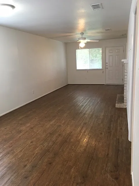 Building Photo - 3705EL