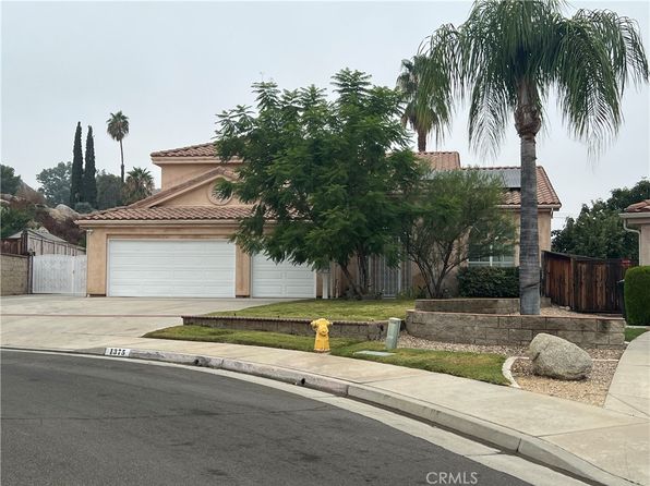 1375 Jones St, Hemet, CA 92543