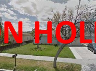 1015 E Acacia Ave, Hemet, CA 92543
