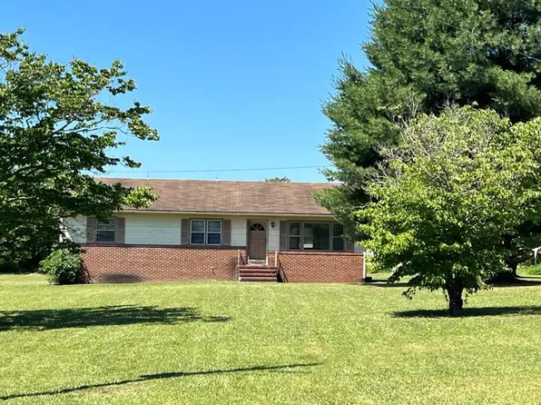 961 Pedro Pitts Rd, Caret, VA 22436