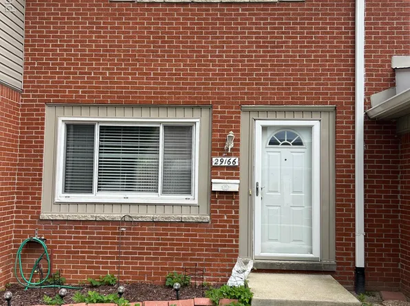 29166 Manchester St #47, Westland, MI 48185